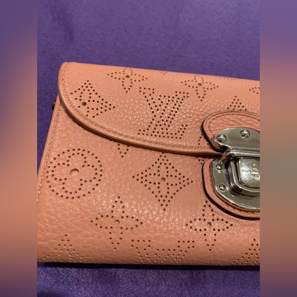 Louis Vuitton Amelia Trifold Wallet - Picture 6 of 13